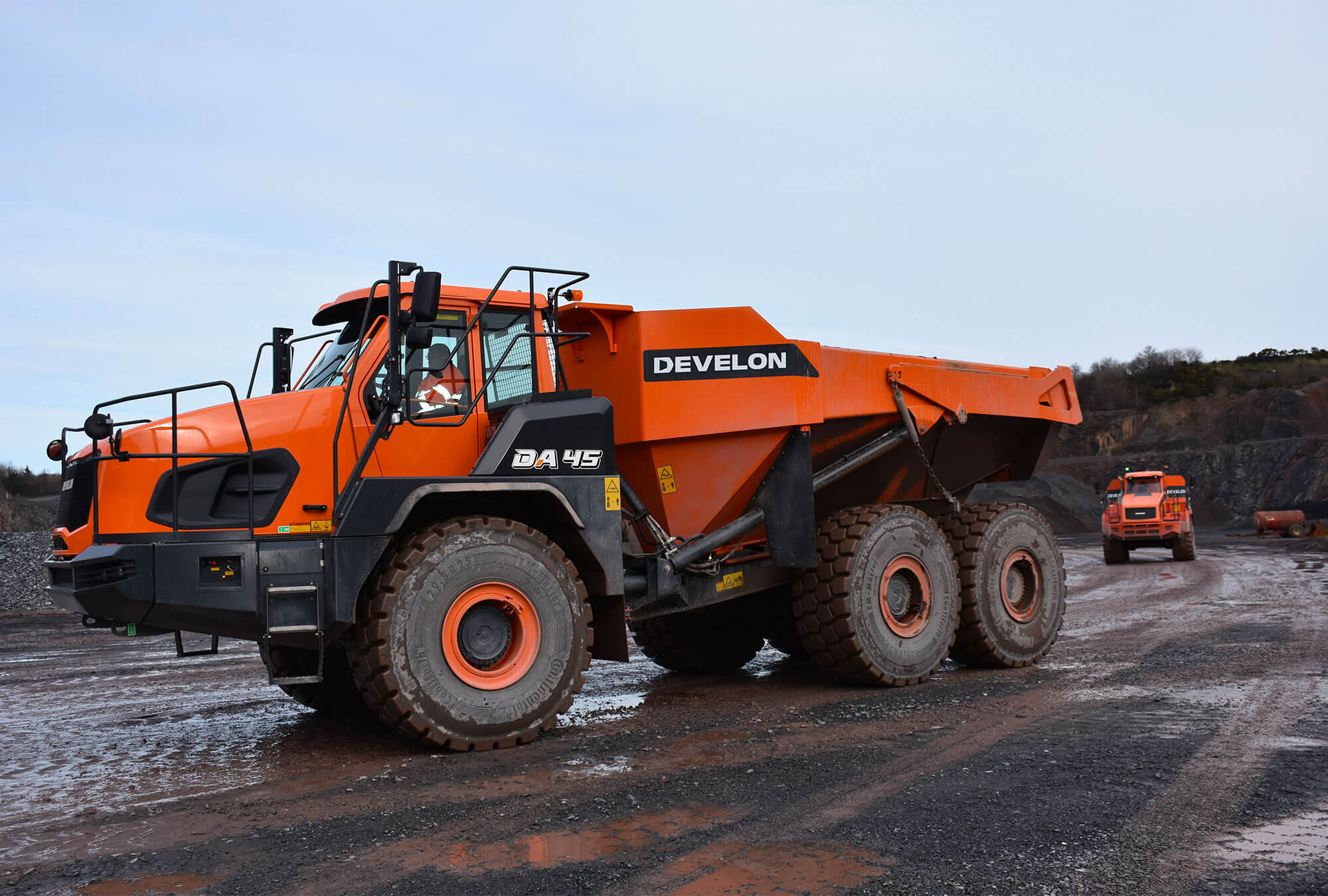 develon-da45-7-dumper-knickgelenkt-28t image 3