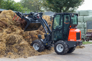kubota-rt160-2-radlader-hoflader-kompakt-diesel image 3