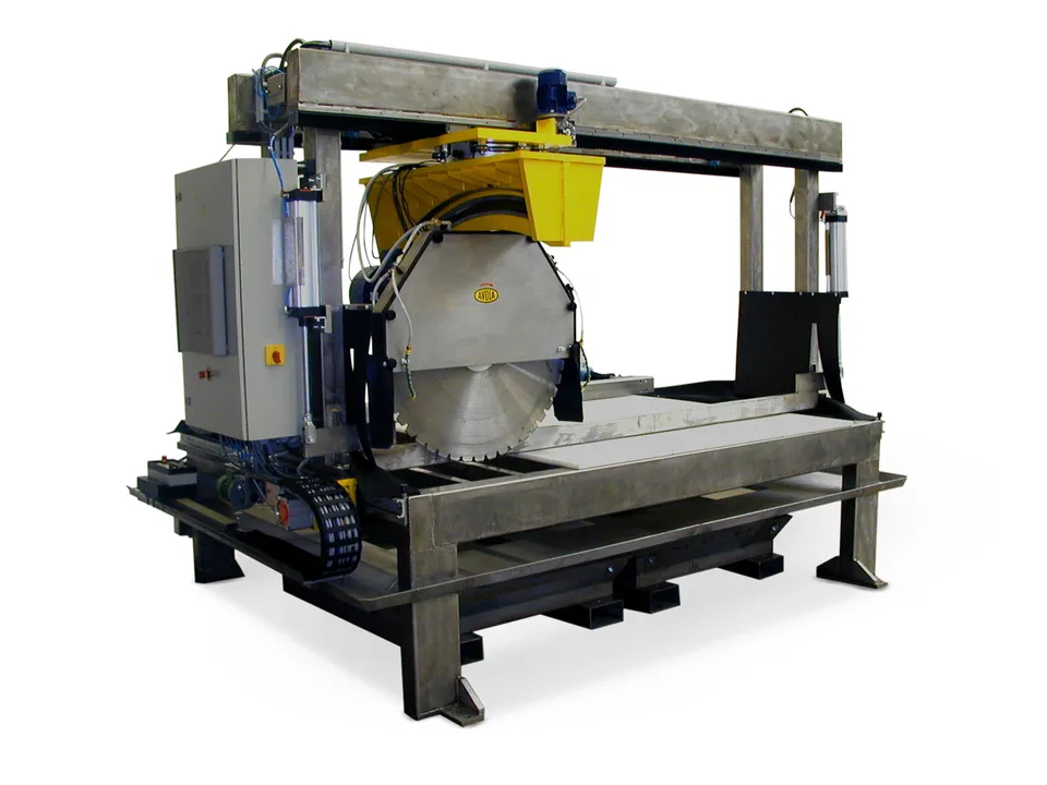 avola-sts-n-sk-sondermaschine-trenns-ge-kunststoff image 1
