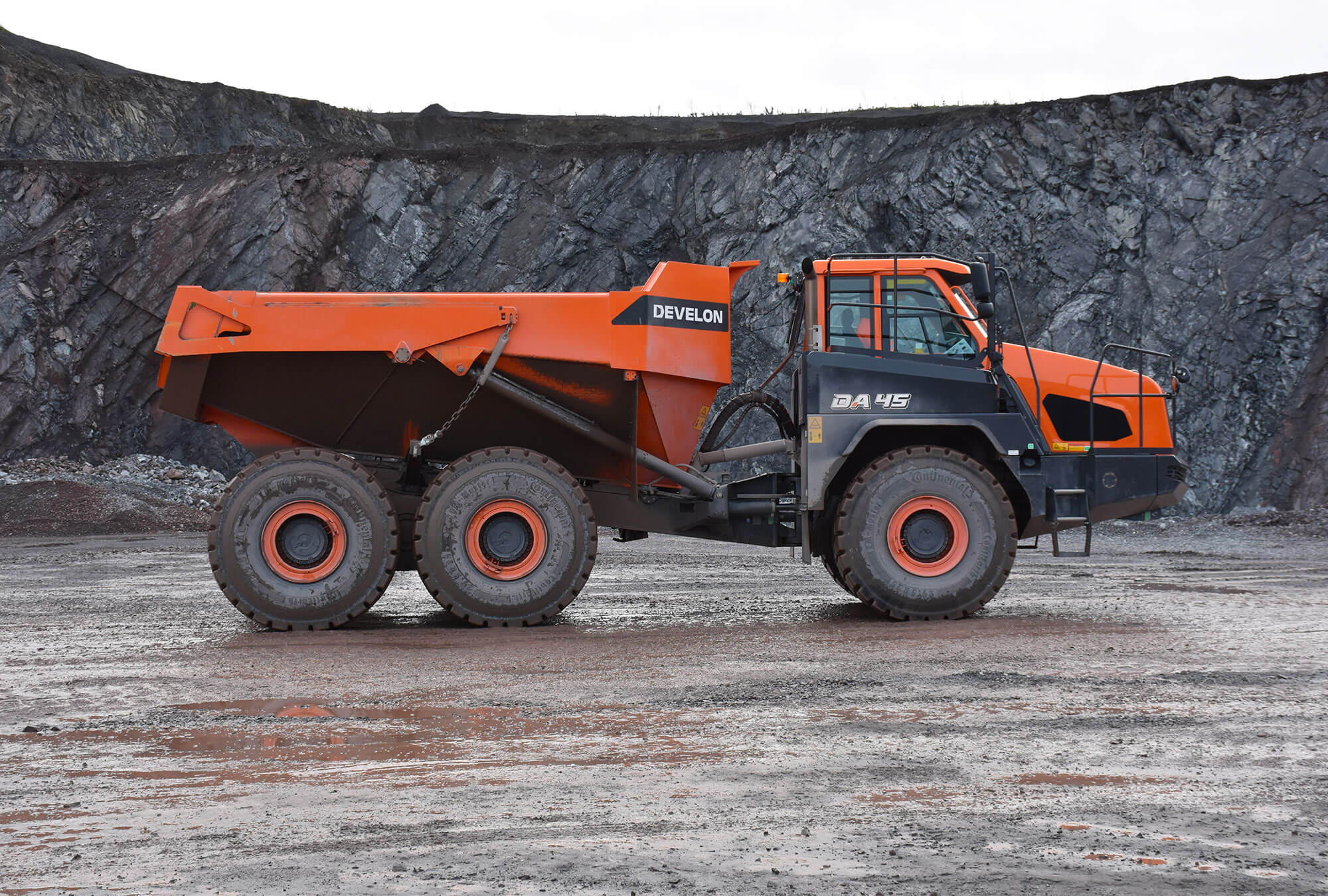 develon-da45-7-dumper-knickgelenkt-28t image 2