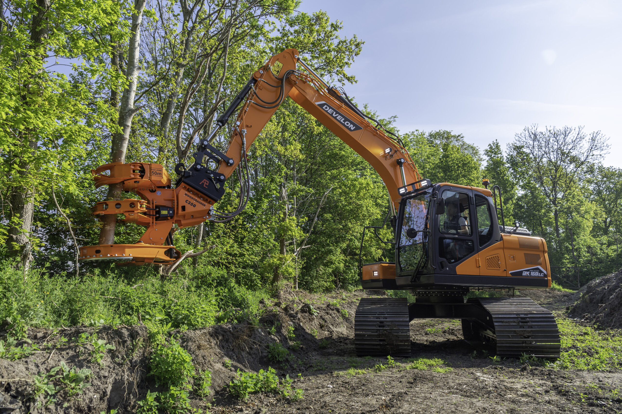 develon-dx160lc-7-ht-kettenbagger-raupenbagger-diesel image 2