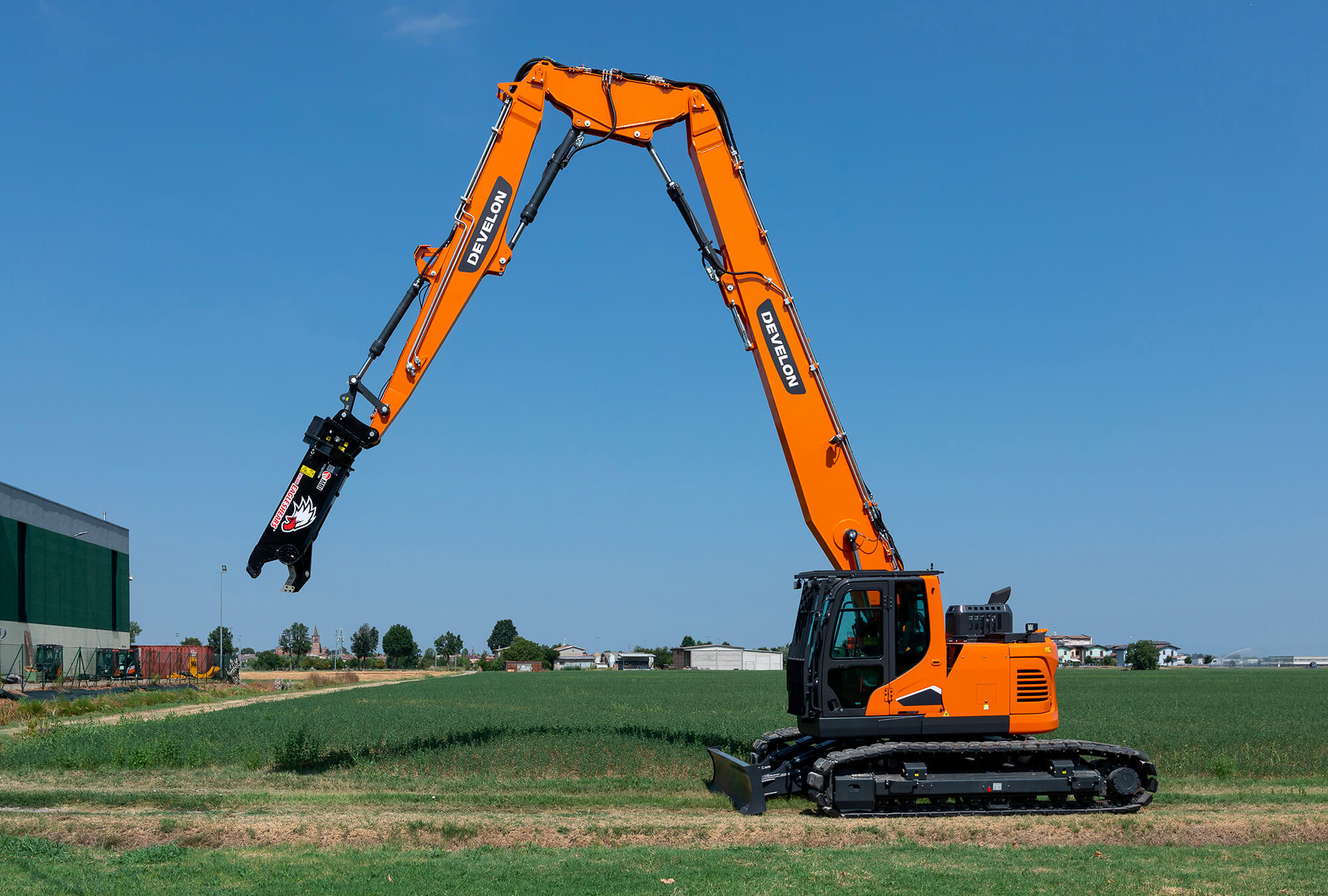 develon-dx140rdm-7-kettenbagger-abbruch-diesel image 3