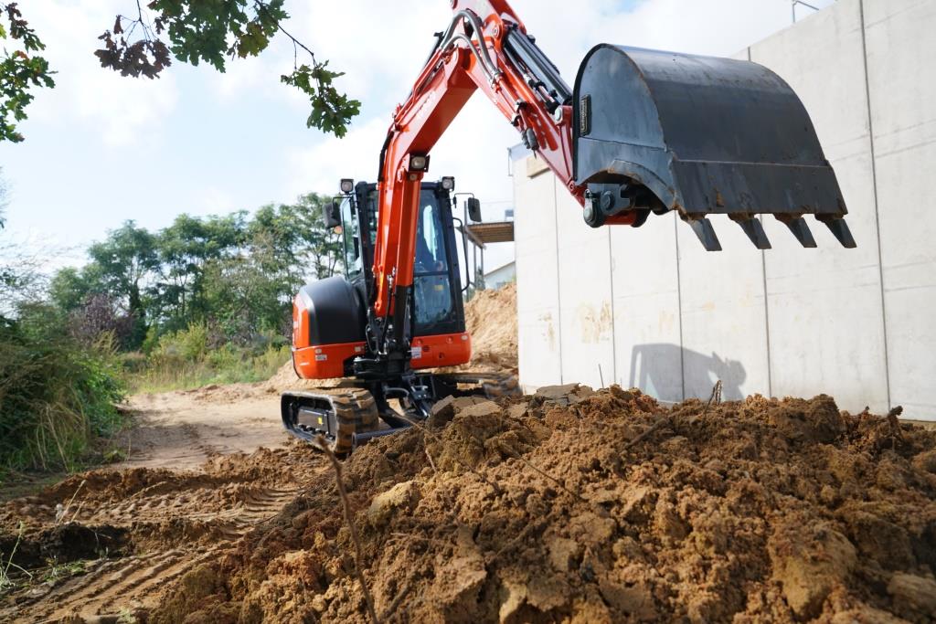 kubota-kx042-4-minibagger-kompaktbagger-diesel image 2